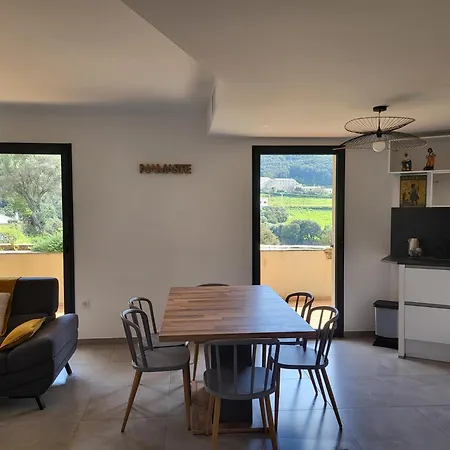 Vue & Montagne Apartment Morsiglia